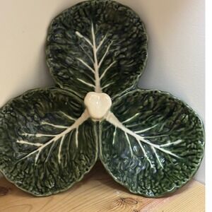 OLFAIRE PORTUGAL CABBAGE  3-Part Divided Majolica vintage serving dish Beautiful